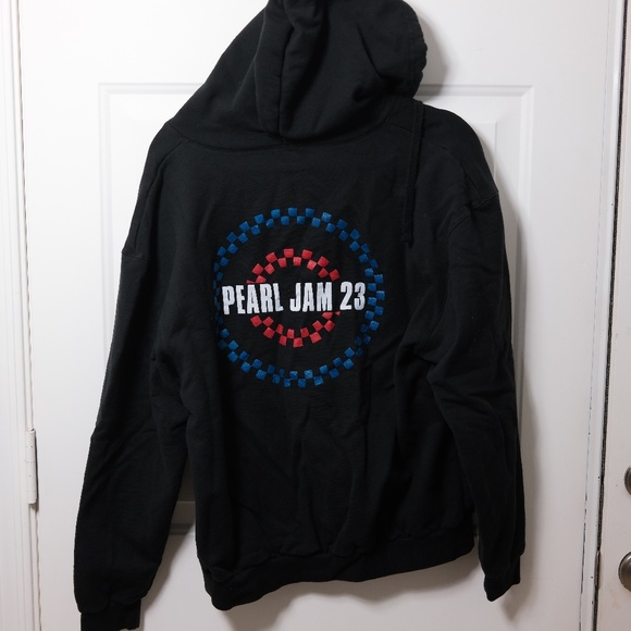Pearl Jam - Zippered Hoodie Sweatshirt Tour 2023 - Size Large - Picture 1 of 3